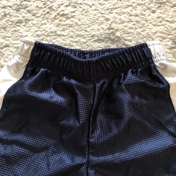 Navy blue & white Boys’ Nike athletic shorts - Picture 3 of 6